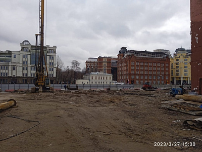 Первый на Красном