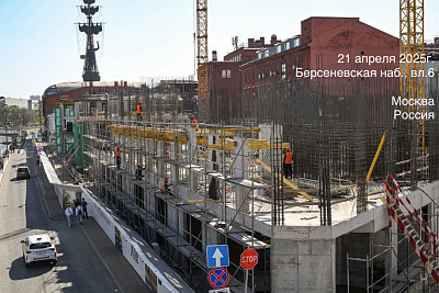 Первый на Красном