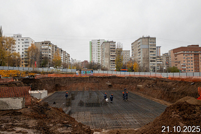 Урбан Тау