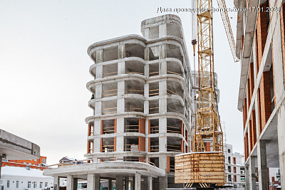 Челюскинцев 5