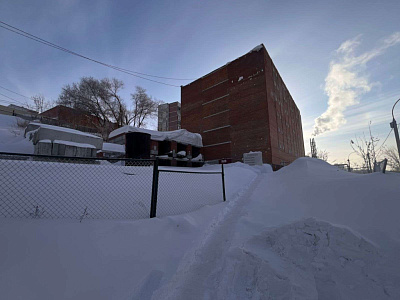 7-этажный гараж с СТО и автомойкой