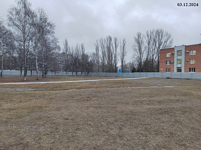 Уникум на Ленинском