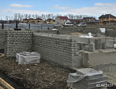 Индустриальная, д. 18, Блок-секция 1