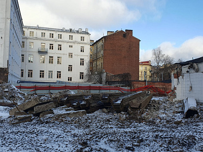 Новгородская, 8