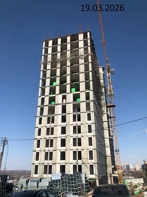 Платон Парк поз.2