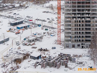 Утёс, наземный паркинг