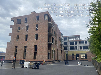 КОМОС НА ТУКАЯ