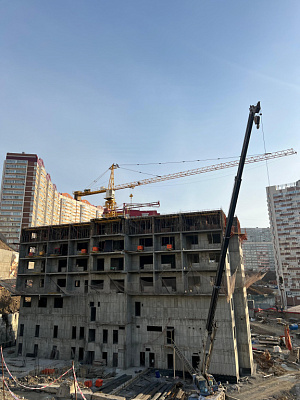 Жилой комплекс на Черняховского