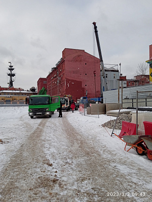 Первый на Красном