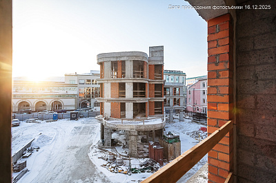 Челюскинцев 5