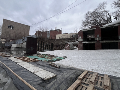 7-этажный гараж с СТО и автомойкой