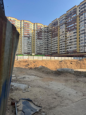 Октябрьский