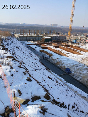 Платон Парк поз.2