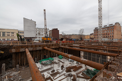 Новгородская, 8