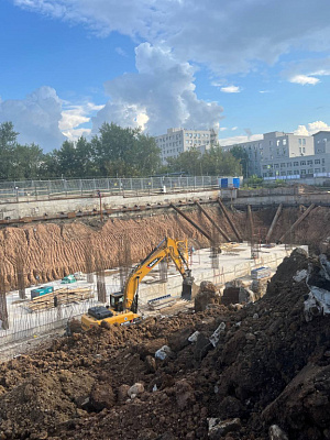 АПСАЙД ТАУЭРС