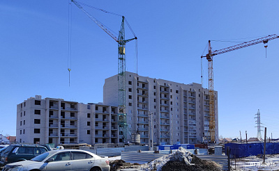 Индустриальная, д. 18, Блок-секция 1