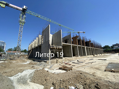 Фонтаны 19 литер