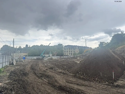 Дом на набережной